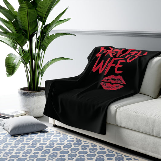 Bratty Wife Lip Print Fleece Blanket – Bold, Flirty, and Unapologetic