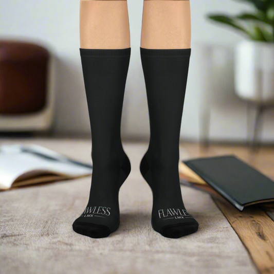 Flawless Cushioned Black Crew Socks – LMX Designs